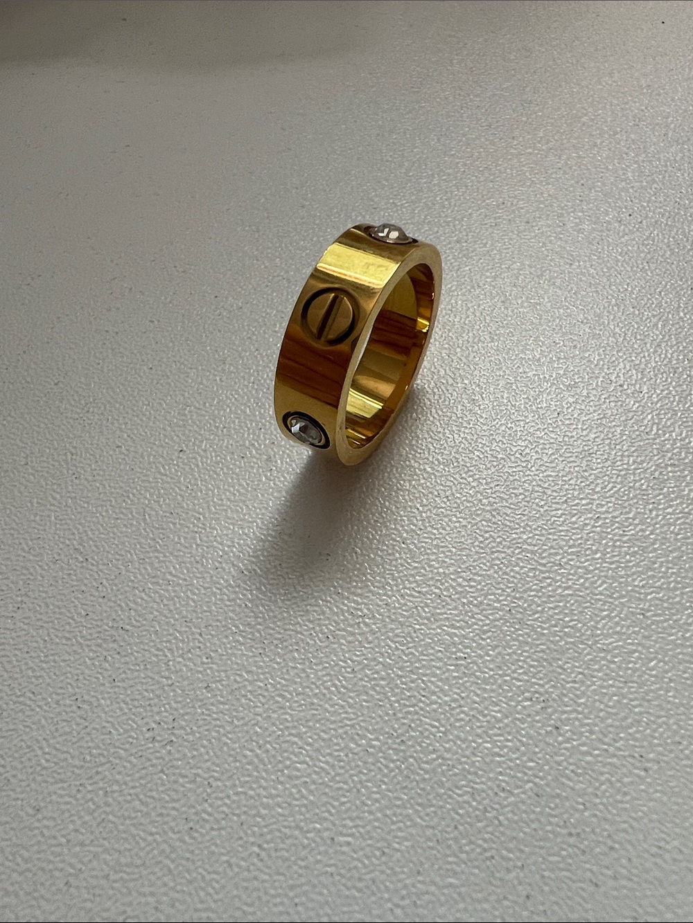 Love Design Ring with Zirconia Stainless Steel 18K Gold Plated | Elegant Jewelry - Picture 5 of 6
